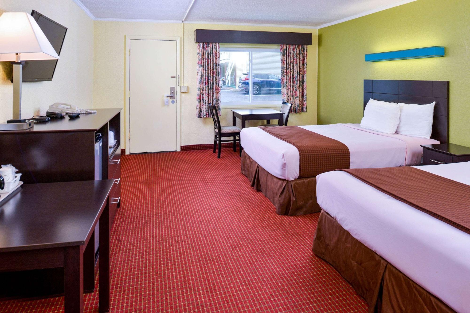 Rodeway Inn Orleans - Cape Cod Екстер'єр фото