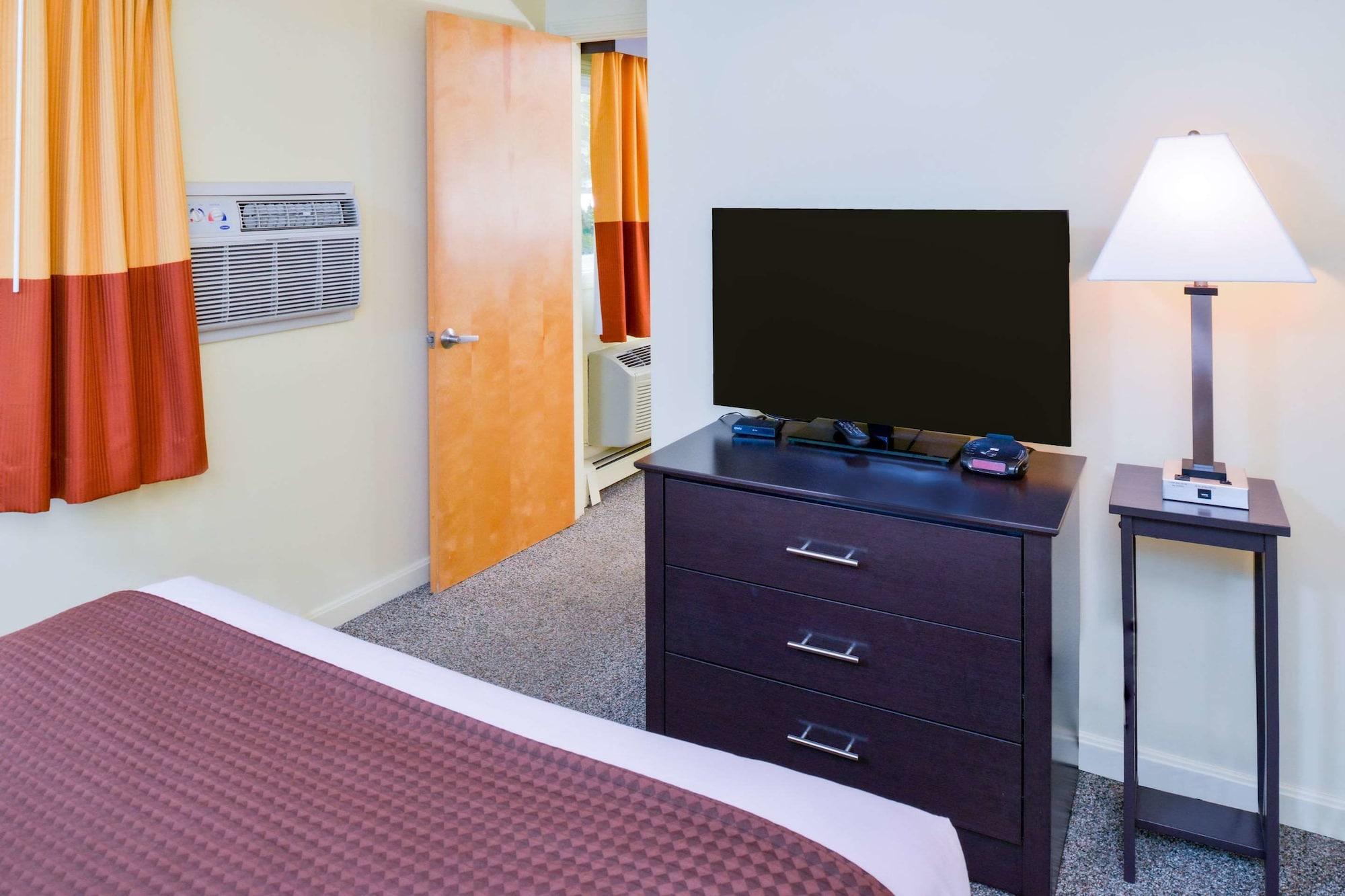 Rodeway Inn Orleans - Cape Cod Екстер'єр фото