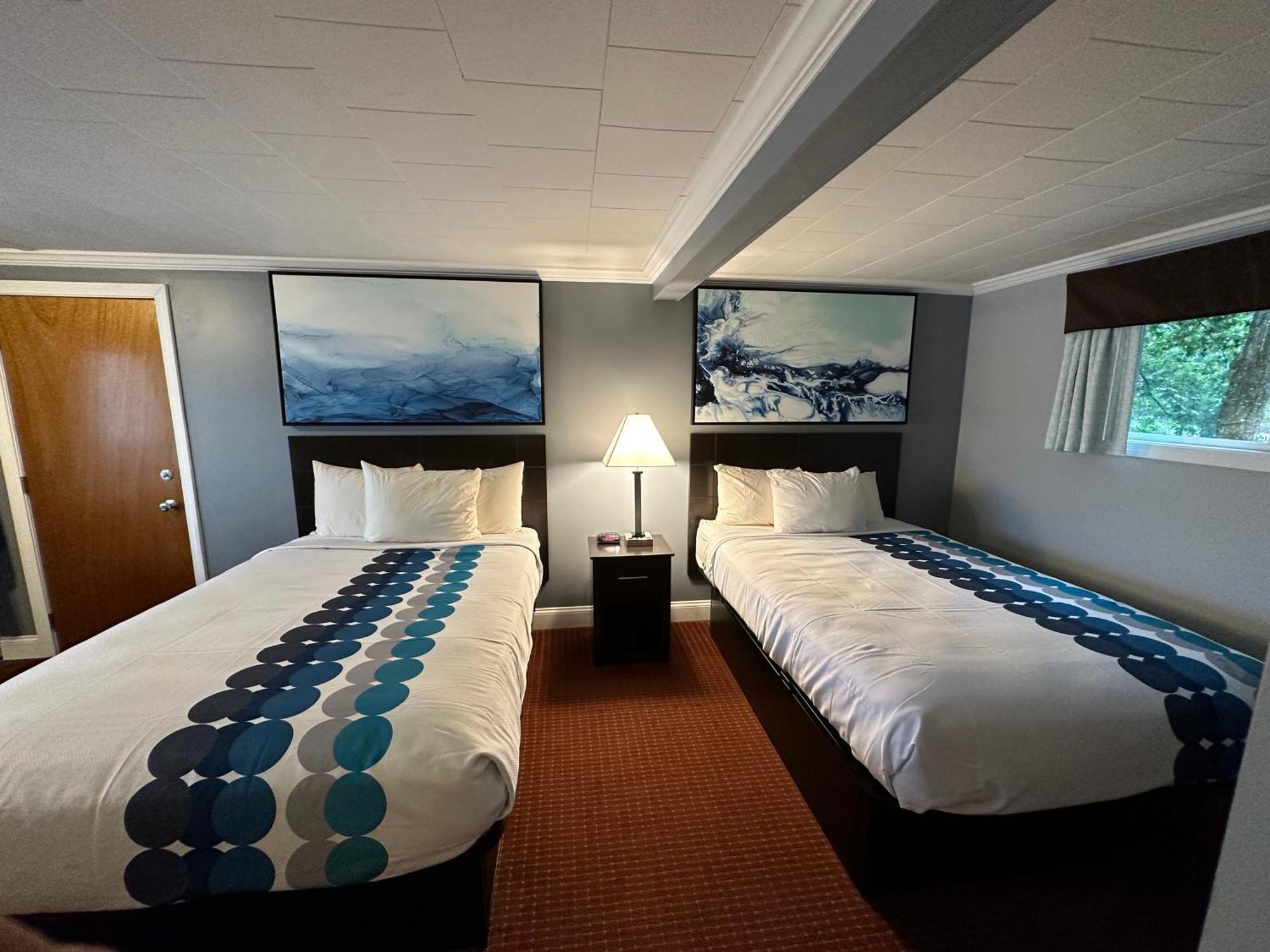 Rodeway Inn Orleans - Cape Cod Екстер'єр фото
