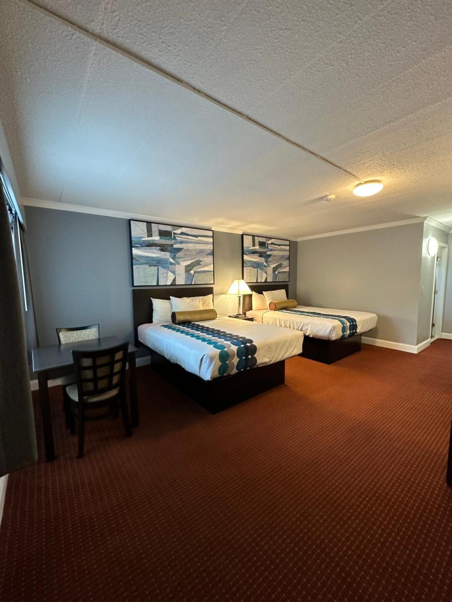 Rodeway Inn Orleans - Cape Cod Екстер'єр фото